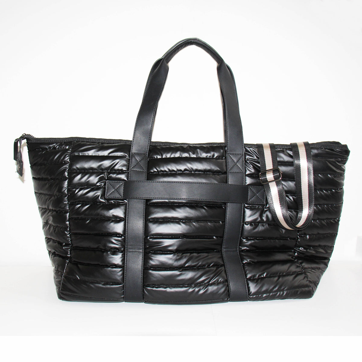 The Cassie Weekender Puffer Black