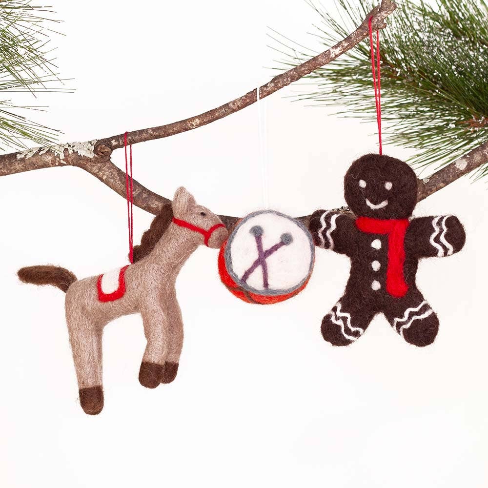 GINGER BREAD MAN Felt Ornament