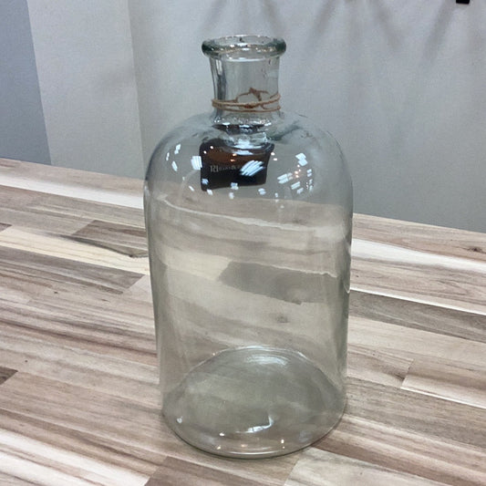 10” glass vase
