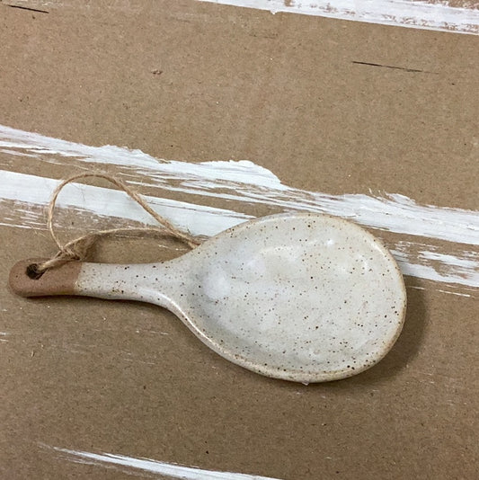 Inner 4.09” white spoon tray