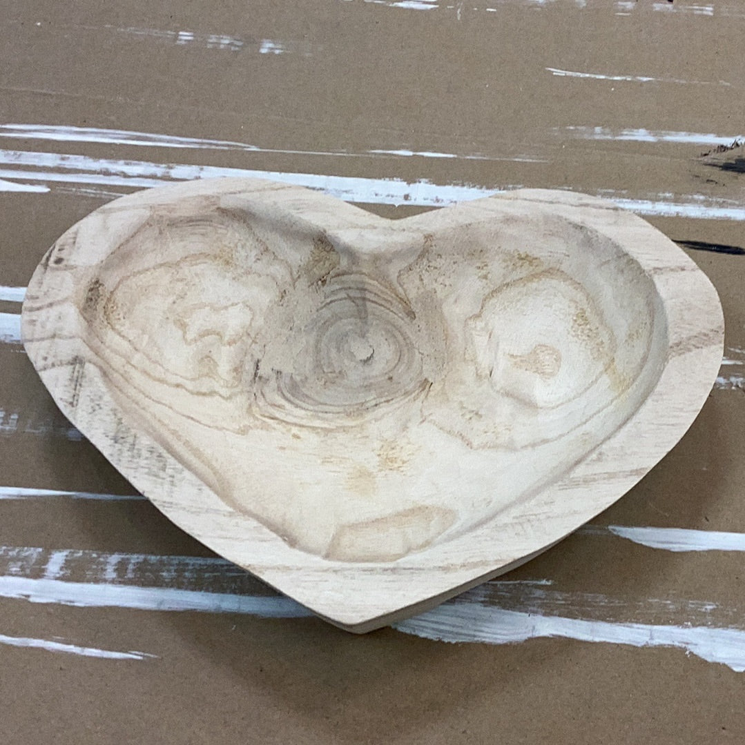 Decorative paulownia wood heart bowl