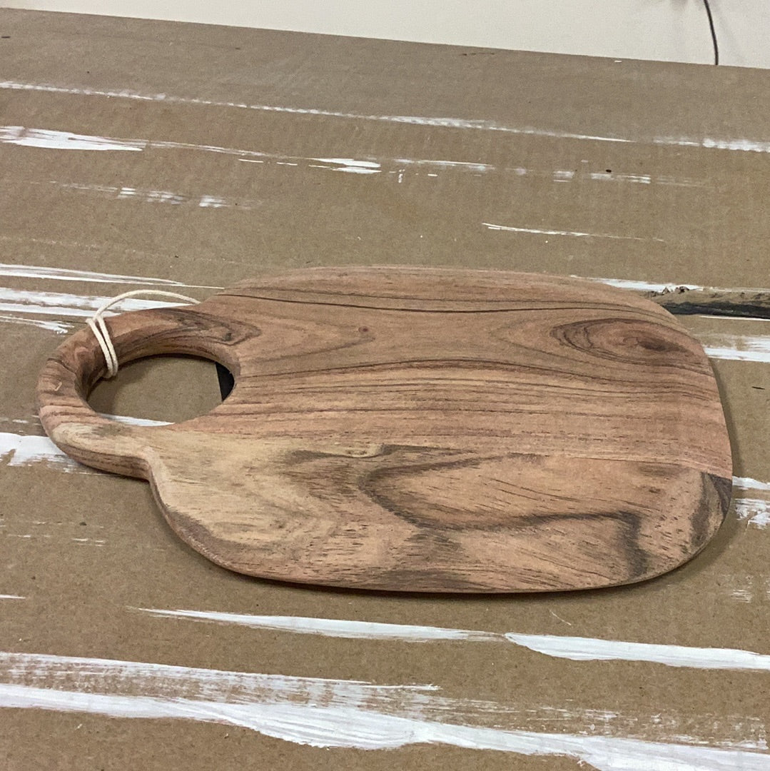 10.25” round edge wood chopping board