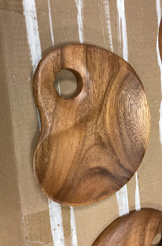 Acacia wood tray with handle