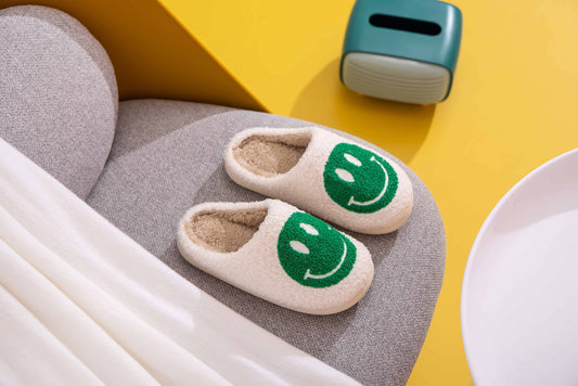 Happy Face Comfort Fluffy Fur Slider Slipper for adult: Small / White/Green