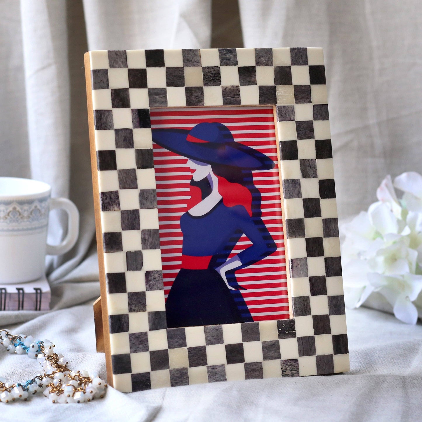 Picture Frame Checked Pattern Black & White 4x6 Inch