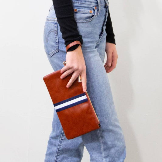 **Clearance**  Preppy Stripe Zipper Clutch - Navy/White